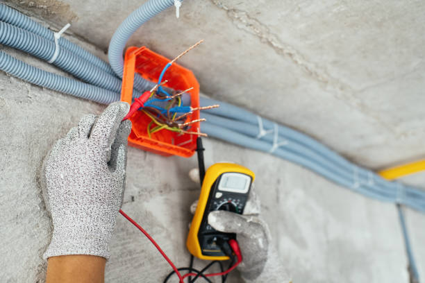 Best Circuit Breaker Repair  in Stewart Manor, NY